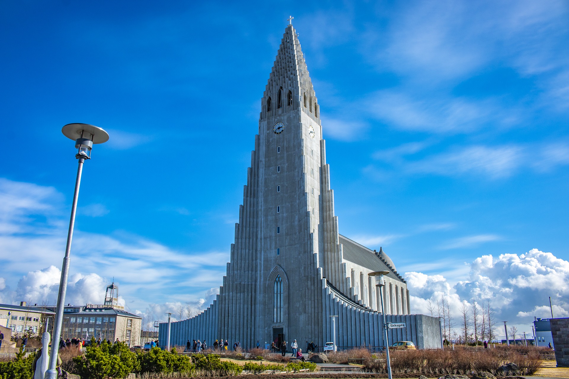 iceland-gc73a6fbe4_1920.jpg